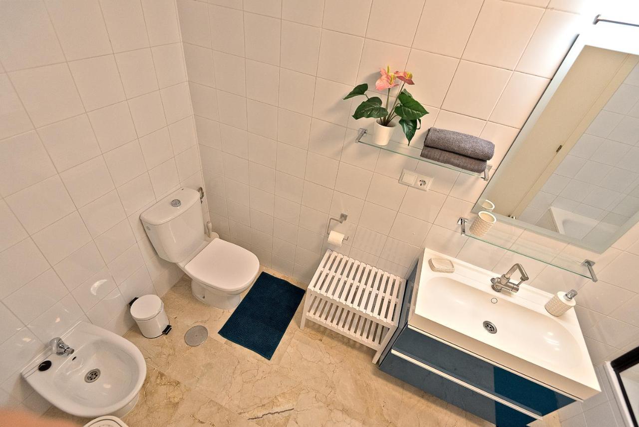 On Beach Deluxe Apartment With Pools And Own Garden El Puerto de Santa María Eksteriør billede