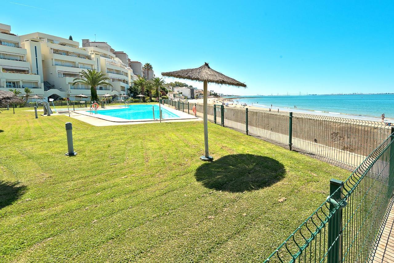 On Beach Deluxe Apartment With Pools And Own Garden El Puerto de Santa María Eksteriør billede